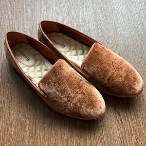 Birdies The Starling loafer in copper velvet color, EUC (worn once) size 8